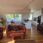 Traumhafte Dachterrassenwohnung mit Fernsicht in Top-Lage mit Tiefgarage - Foto 1