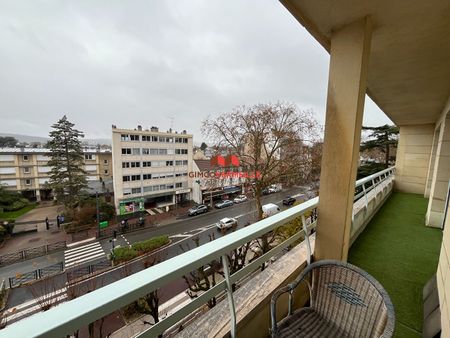 Location Appartement 4 pièces 93m² - Photo 5