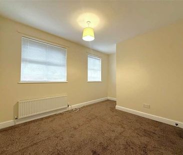 Green Man Close, Wellington, Telford, Shropshire, TF1 - Photo 4