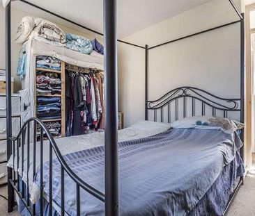 Chaffinch Close, Woosehill, Wokingham, RG41 - Photo 3