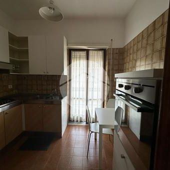 Bilocale in affitto - Photo 1
