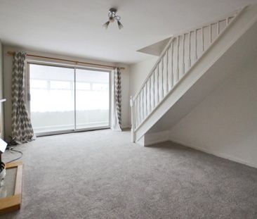 2 bedroom House To Let - Photo 4