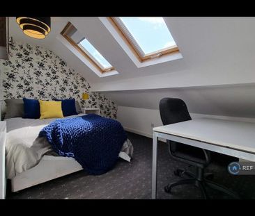 5 bedroom terraced house to rent - Photo 3