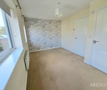 2 bed mid-terraced house to rent in Meadowsweet Lane, Paignton, TQ4 - Photo 2