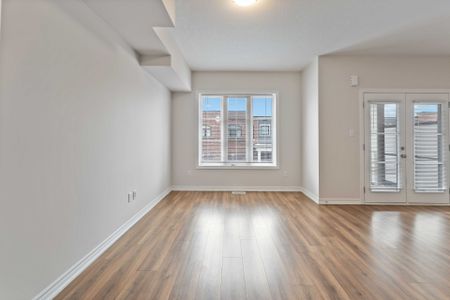 For Lease - 219 Dundas Street Unit# 27, Hamilton, Ontario - Photo 2