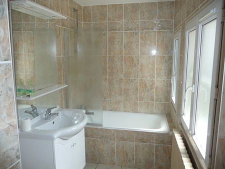 APPARTEMENT T4 A LOUER - Photo 5