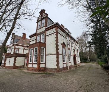 Salisbury Street - Photo 1