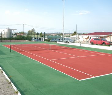MORADIA T3 EM ALDEAMENTO TURISTICO - PARQUE VERDE - FERNÃO FERRO - Photo 5