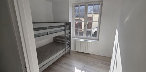 Location Appartement 1 pièce 18m² LISIEUX 14100 - Photo 2