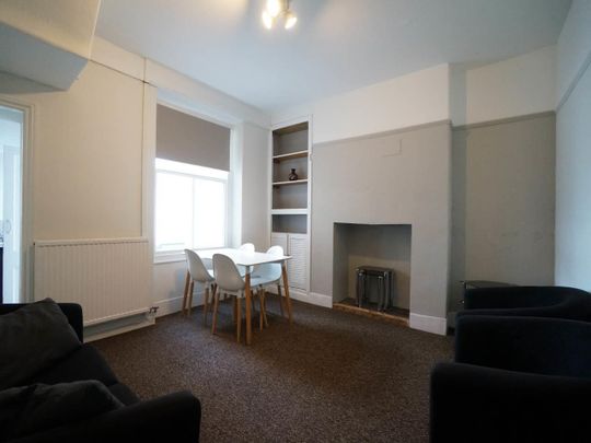 4 Victoria Park - Photo 1