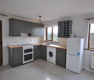 2 Castlehill View, Comber, BT23 5XG - Photo 6