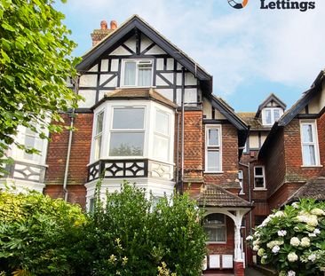 Millfield, Folkestone - Photo 5