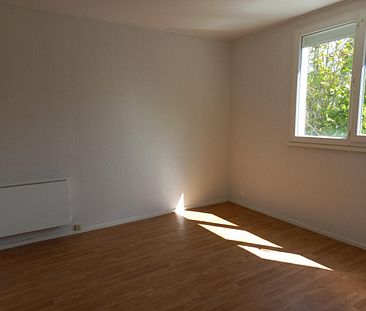 Location Appartement 4 pièces 76 m² La Châtre - Photo 1