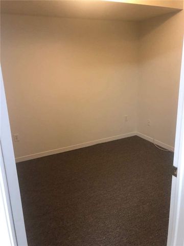 For Lease - 580 Montcalm Avenue Unit# Bsmt, Oshawa, Ontario - Photo 2