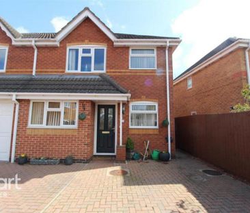 1 bedroom in a house share to rent - Photo 2