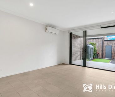 Stylish Townhouse in Prime Marsden Park Location - Photo 6