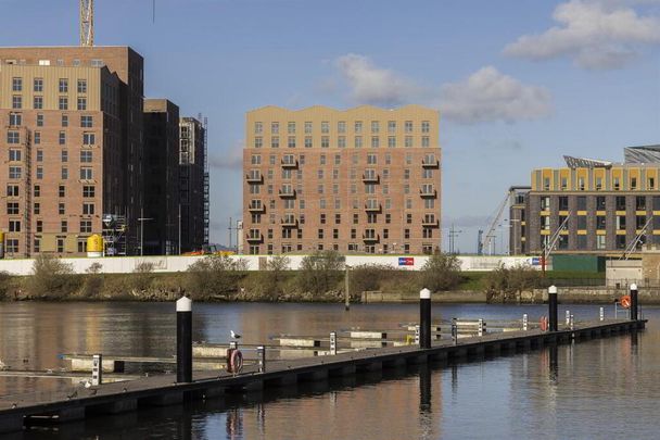 1 Bedroom Apt, Lady Pirrie House, 5 Shipwright Way, Titanic Quarter, Belfast, BT3 9FU - Photo 1