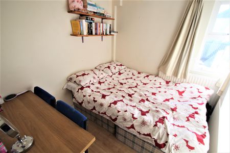 Ashville Road, Burley, LS4 2LJ, Leeds - Photo 2