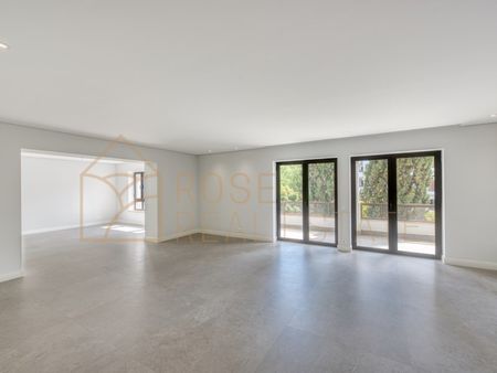 Apartamento T4 em Lisboa - Photo 4