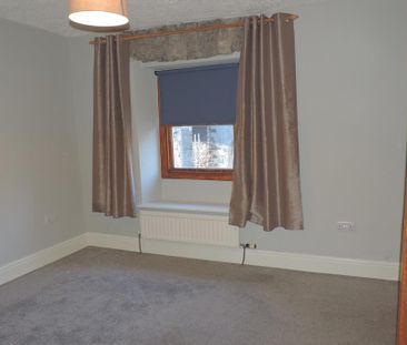 2 bedroom property to rent - Photo 4
