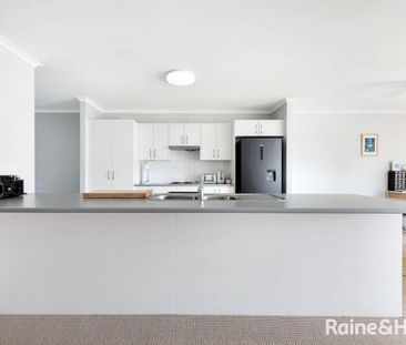 Cosy on Cavanagh - Photo 5