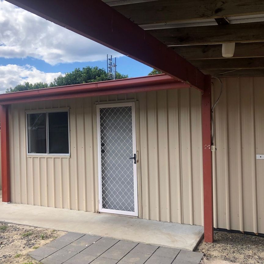 Cute as a button! - Photo 2