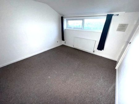 2 bedroom end of terrace house to rent - Photo 3