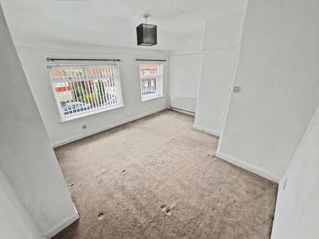 Broomhall Road, Manchester, M9 - Photo 4