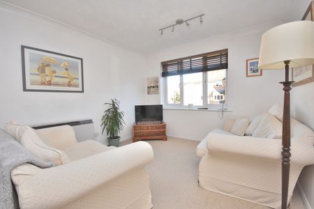 2 bedroom flat to rent, - Photo 5