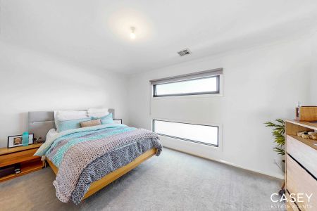 19 Elmslie Drive, Cranbourne East - Photo 5