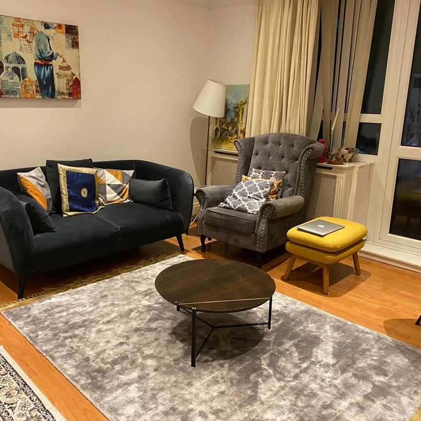 3 Bed Flat, Wilkie House, NW8 - Photo 1