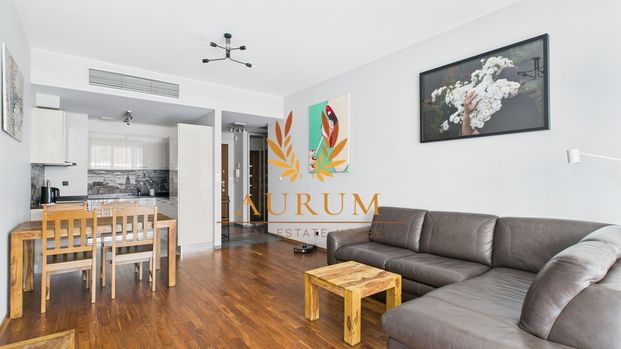 Warszawa, Wilanów, Sarmacka - Photo 1