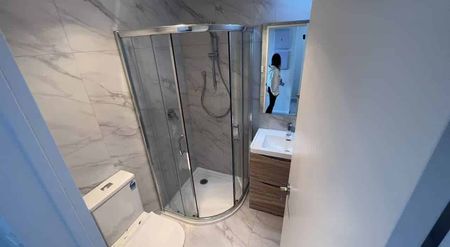 Pet friendly terrace house - Photo 4