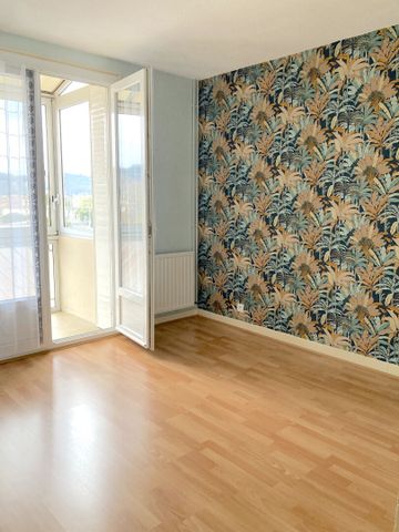 PAMIERS - A LOUER - APPARTEMENT DE TYPE 3, QUARTIER RECHERCHE - Photo 5