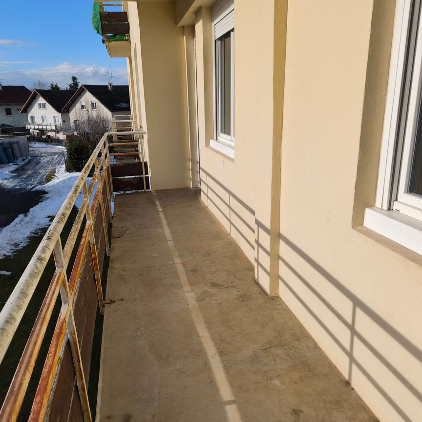 Location - Appartement T4 - 81 m² - Damprichard - Photo 1