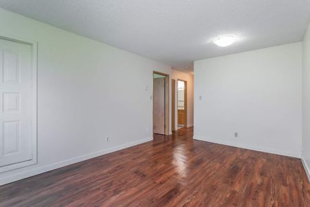 Waterstone 96 Apartments - Photo 2