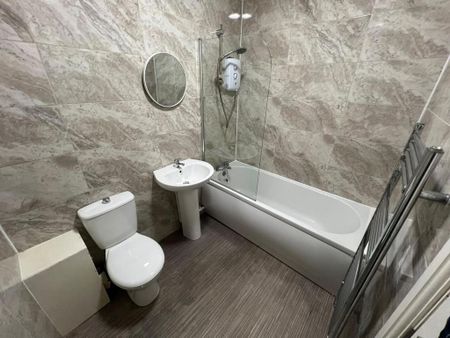 1 bedroom property to rent - Photo 4