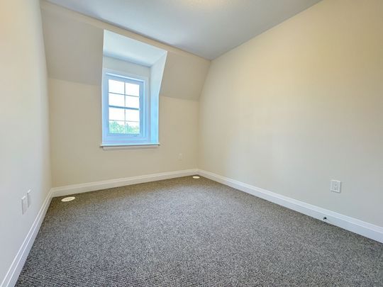 For Lease - 9805 Keele Street, Vaughan, Ontario - Photo 1