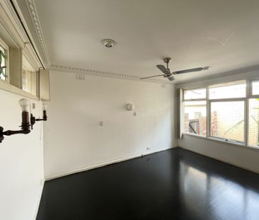 3 Bedroom Home with plenty of Character ! - Photo 2