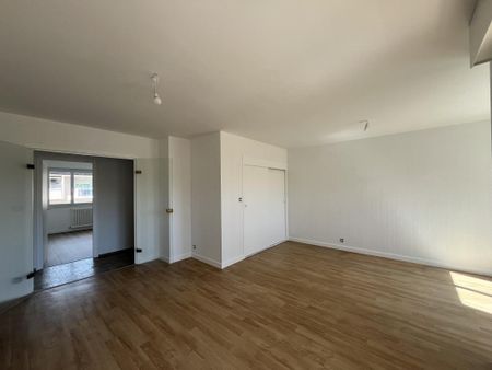 Location Appartement 4 pièces 93m² AIX LES BAINS 73100 - Photo 2