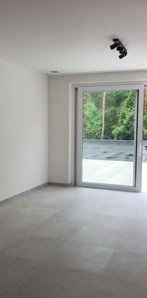 In optie - Gelijkvloers app. te huur in Genk met 2 slaapkamers - Photo 1