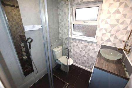 Wainwright, Werrington, Peterborough, PE4 - Photo 5