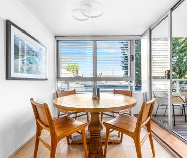 Apartment in Cammeray Light-Filled Apartment with Sleek Upgrades an... - Photo 4