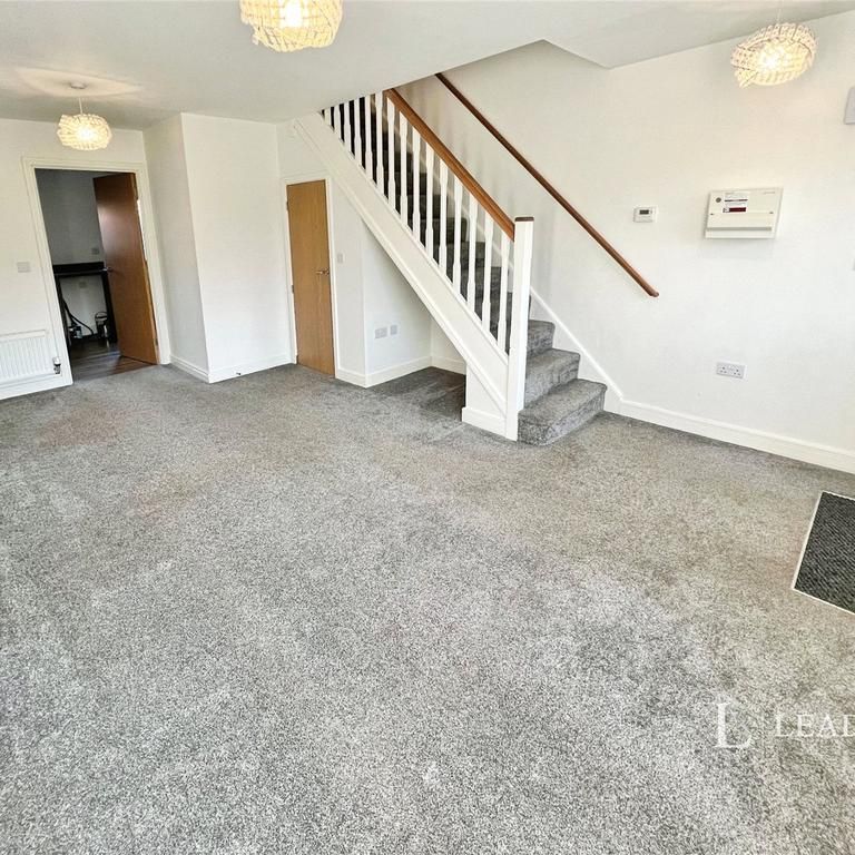 2 bedroom house to rent - Photo 1