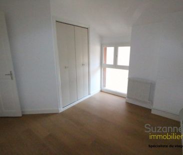 Location Maison 6 pièces 126m² FONTAINE 38600 - Photo 5