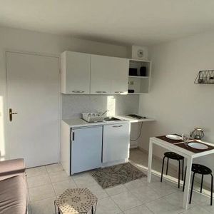 ALPES MARITIMES - NICE (06) - CALIFORNIE : LOCATION MEUBLÉE STUDIO AVEC BALCON - Photo 2