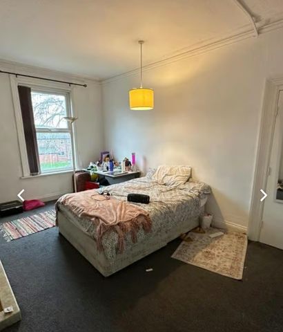 9 Bed - 167 Belle Vue Road, Hyde Park, Leeds - LS3 1HG - Student - Photo 2