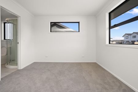 1/12 Tokerau Drive, Rototuna — - Photo 5