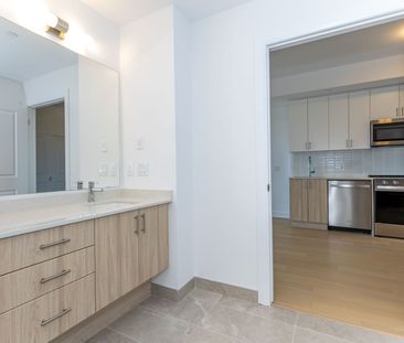 For Lease - 3240 William Coltson Avenue Unit# 1110, Oakville, Ontario - Photo 3