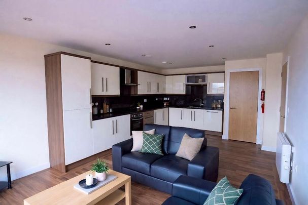 4 bedroom apartment to rent - Photo 1